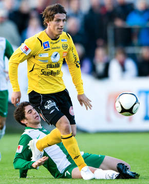 Hammarby på fall, Erton Fejzullahu lämnar Carlos Gaete