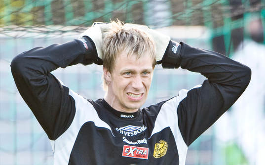 Mattias Asper, målvakt