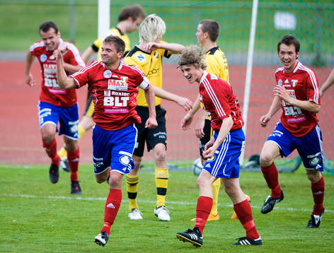 0-2, Pierre Nilsson, Karlskrona, jubel