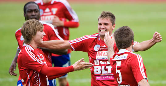 0-2, Pierre Nilsson, Karlskrona, jubel