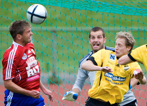 0-2, Pierre Nilsson nickar förbi Joel Ringström,