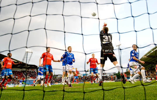 målkamera, Viktor Noring, målvakt Trelleborg räddar