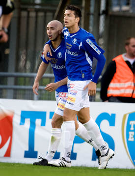 Trelleborgs målskyttar Max Fuxberg och Fisnik Shala jubel