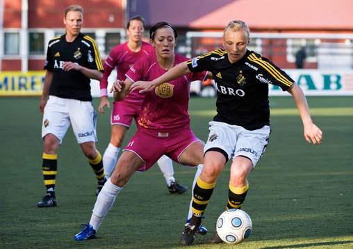 Therese Sjögran, LdB Malmö och Sofia Simonsson, AIK