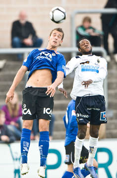 Emir Kujovic, Halmstad och Yannick Bapupa, Gefle,