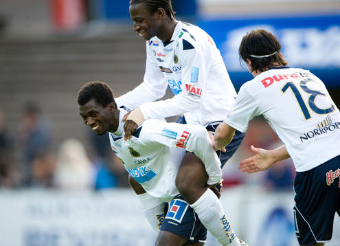 Yussif Chisbah, Amadou Jawo och Andreas Dahlén, jubel