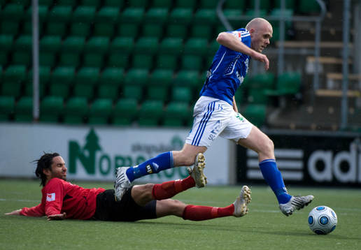 Hannes Sigurdsson, Sundsvall och Herhat Korkmaz, Vasalund
