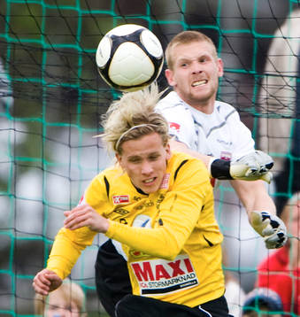 Adam Berner och Tommy Naurin, målvakt, Qviding