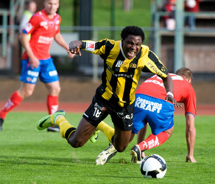 Dominic Chatto, Häcken