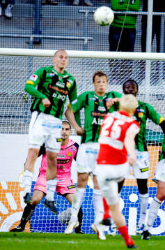 Tobias Eriksson, Kalmar skjuter frispark, Dime Jankulovski,