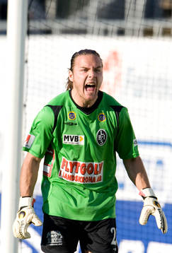 Peter Karlsson, målvakt