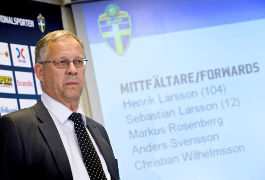Lars Lagerbäck, förbundskapten som presenterar truppen