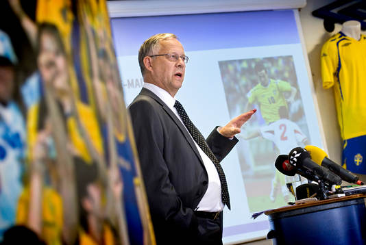 Lars Lagerbäck, förbundskapten som presenterar truppen