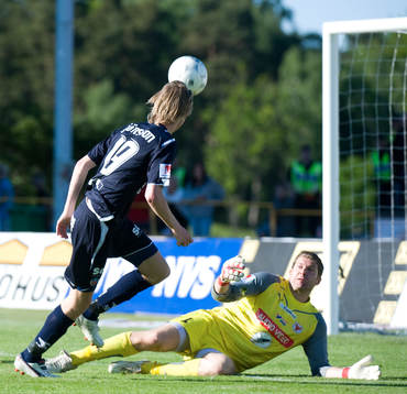 Jättechans Rasmus Jönsson, men Petter Wastå, målvakt,