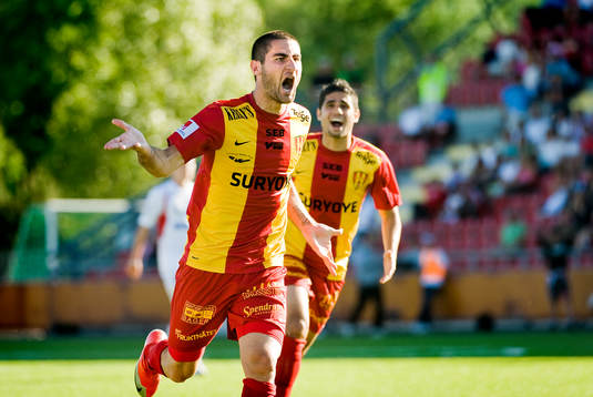Robert Massi, Syrianska jubel