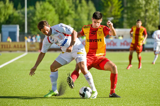 Stefan Batan, Assyriska Rabi Elia, Syrianska