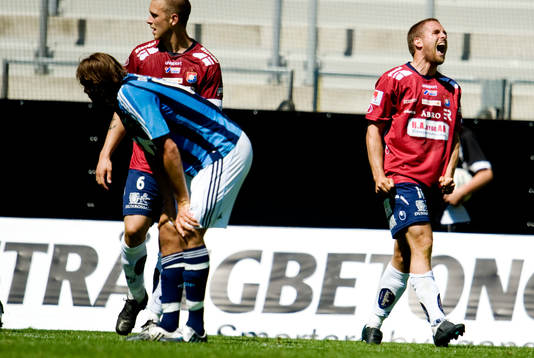 Patrik Elmander, Örgryte skriker ut sin oduglighet
