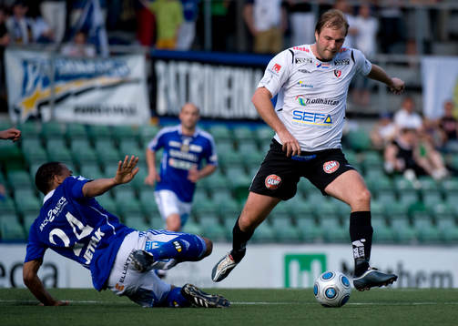 Eric Gustavsson, Trollhättan mot Kali Ongala, Sundsvall