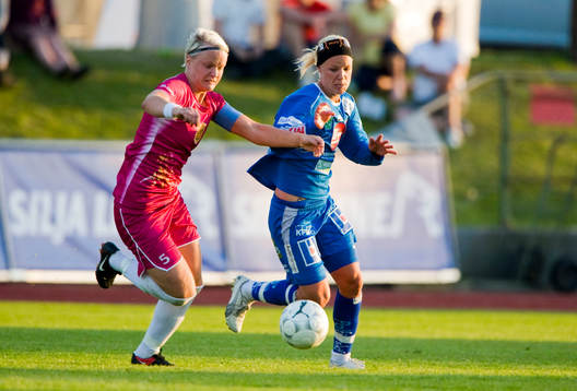 Nilla Fischer, Malmö och Caroline Seger, Linköping i kamp