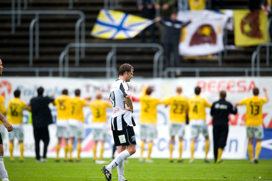 Bläddra bland fler bilder av Fotboll, Superettan, Landskrona - Falkenberg