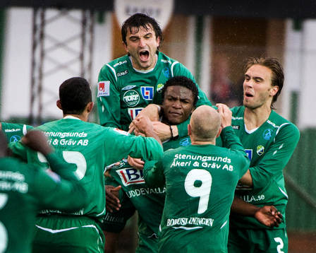 Etchu Tabe, Ljungskile, kvitterar till 2-2. Jubel