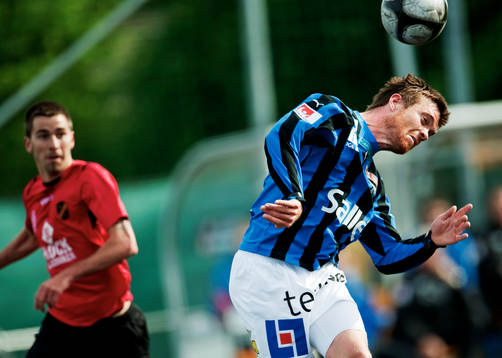 Petter Österberg, Sirius, nickar bollen