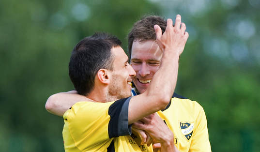 0-1 Burim Rexhepi, som grattas av David Hansson