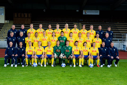 Fotboll, Sverige u21, lagbild med samtliga ledare och