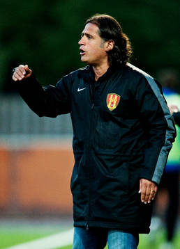 Özcan Melkemichel, tränare, Syrianska