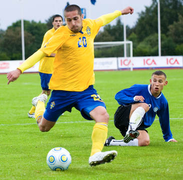 Emir Bajrami har lämnat Martin Tsegodajev bakom sig och