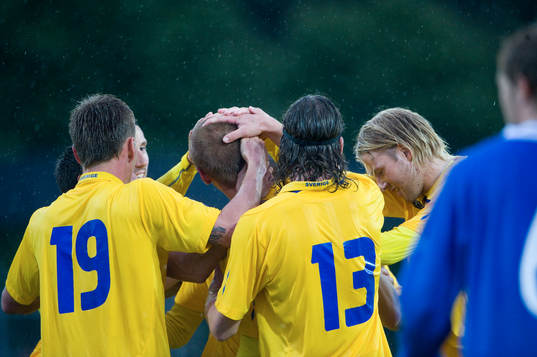 2-1 Joel Ekstrand som grattas