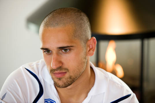 Emir Bajrami, Sverige