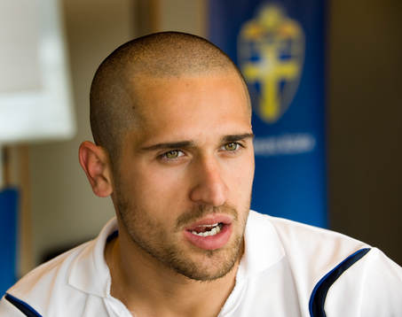 Emir Bajrami, Sverige