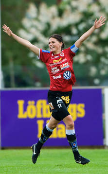 1-0, lagkapten Susanne Moberg, Kristianstad. Äntligen jubel