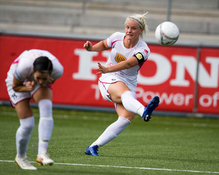 Nilla Fischer, Therese Sjögran