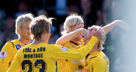 3-0, Adam Berner, som kramas om