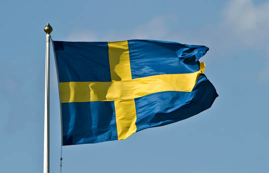 Svensk flagga, himmel, genre