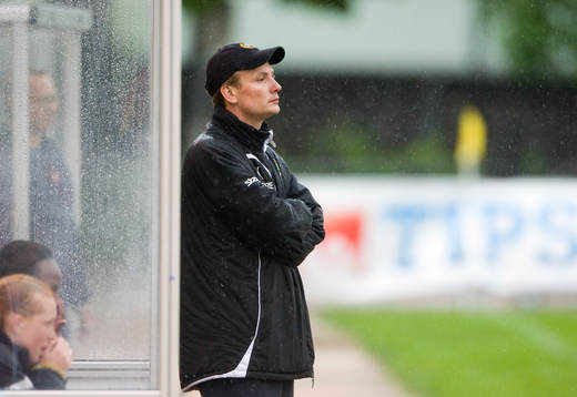 Daniel Kalles-Pettersson, tränare Hammarby