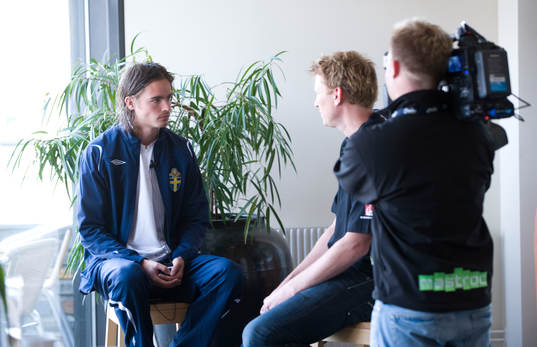 Full fart på intervjuer, Mikael Lustig