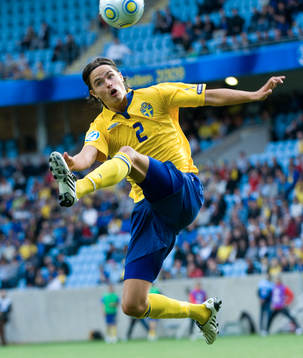 Akrobatik á la Mikael Lustig