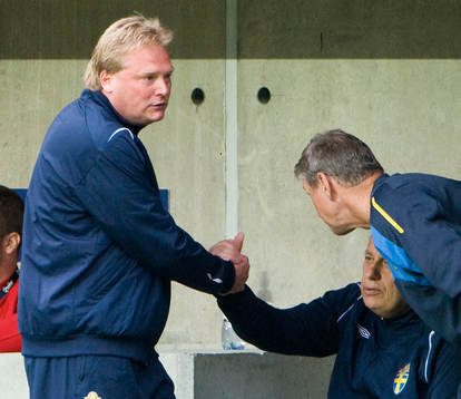 Segern klar, Jörgen Lennartsson tackar Tommy Söderberg