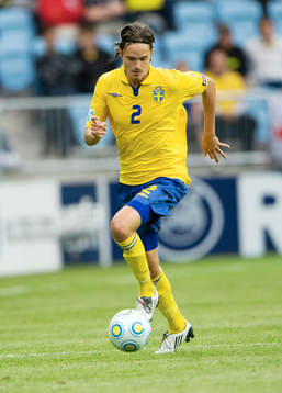 Mikael Lustig, Sverige