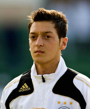 Mesut Özil