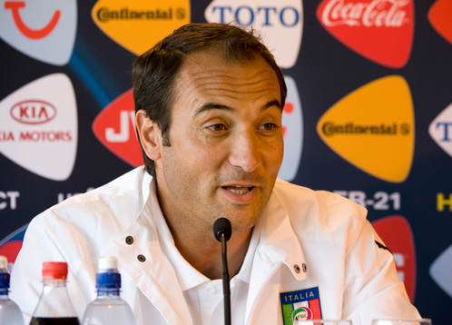 Pierluigi Casiraghi, förbundskapten, Italien