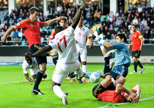 Bläddra bland fler bilder av Fotboll, U21 EM, England - Spanien