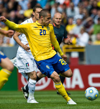 Emir Bajrami, Sverige