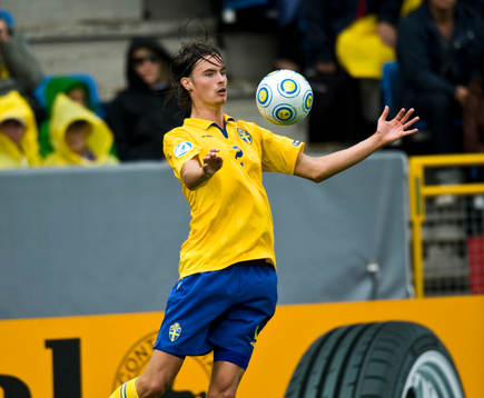 Mikael Lustig, Sverige
