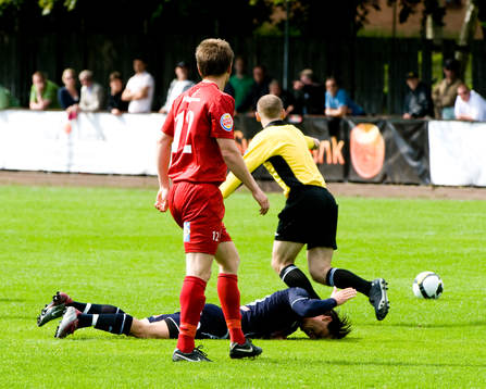 Niklas Nordgren, Kristianstad, biter i gräset