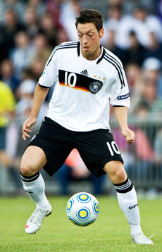 Mesut Özil