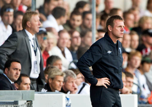 Stuart Pearce, tränare, England